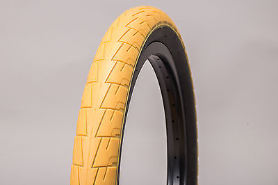 Lagos Crawler tire color2.46